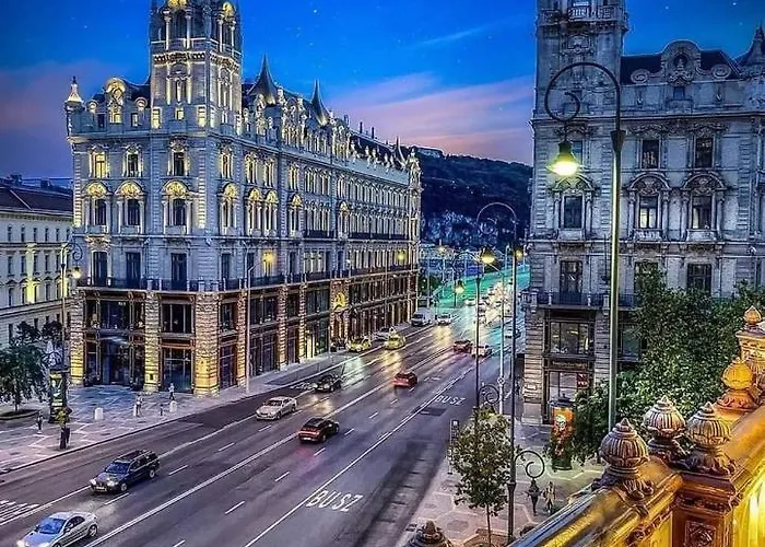 Romantic Two Bedroom Close To Normafa With Private Parking Lejlighed Budapest
