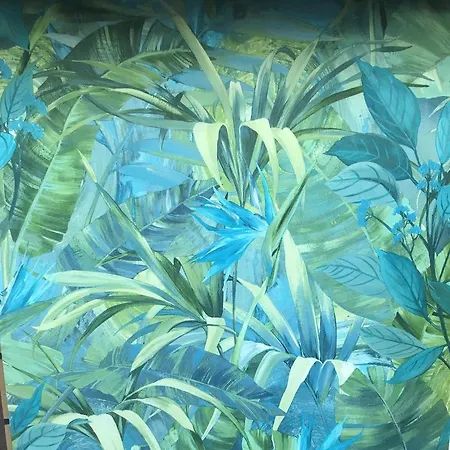 아파트 Romantic Two Bedroom Close To Normafa With Private Parking