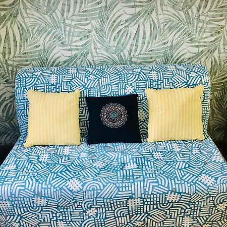 아파트 Romantic Two Bedroom Close To Normafa With Private Parking 부다페스트