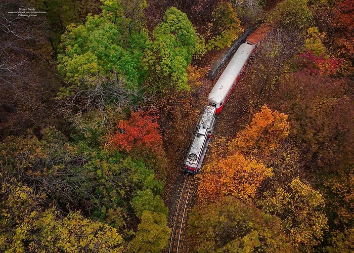 Apartment Romantic Two Bedroom Close To Normafa With Private Parking Budapest