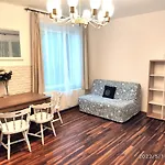 Romantic Two Bedroom Close To Normafa With Private Parking * Budapest