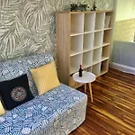 Romantic Two Bedroom Close To Normafa With Private Parking Appartement
